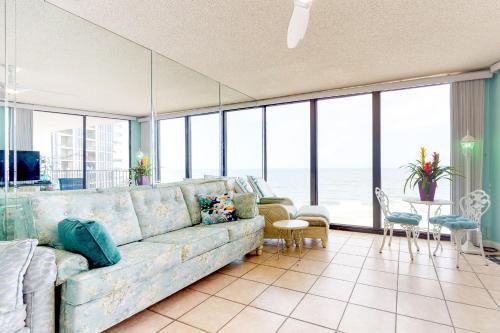 Apartamento Edgewater Beach Resort #t3-702: Sand Surf Sky
