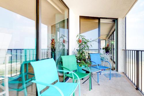 Apartamento Edgewater Beach Resort #t3-702: Sand Surf Sky