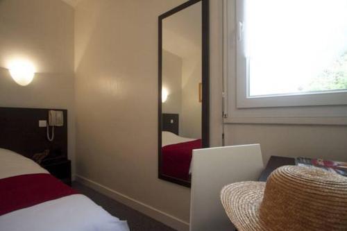Hotel L�opol