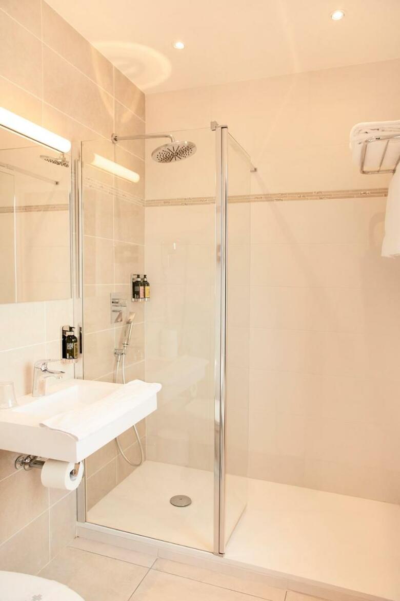 Hotel Welcome H�tel