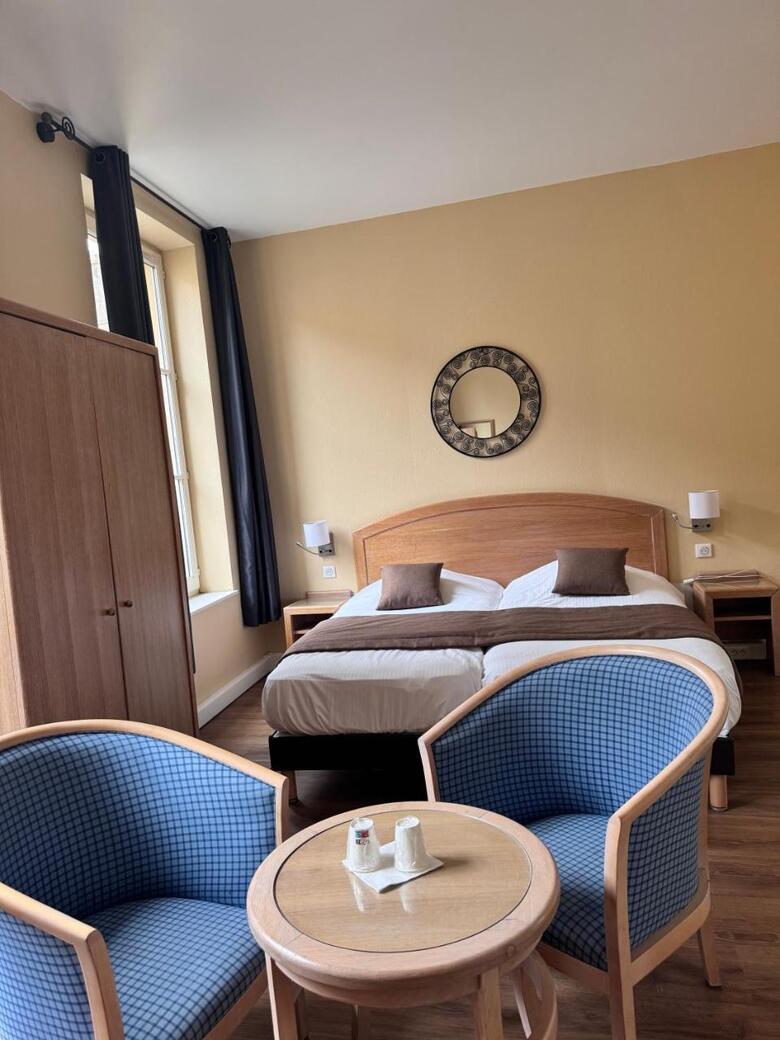 Hotel H�tel Du Th��tre