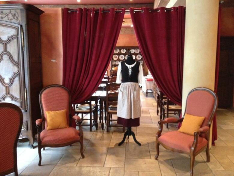 Hotel H�tel Du Th��tre