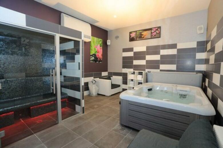 Inter-hotel De L Univers