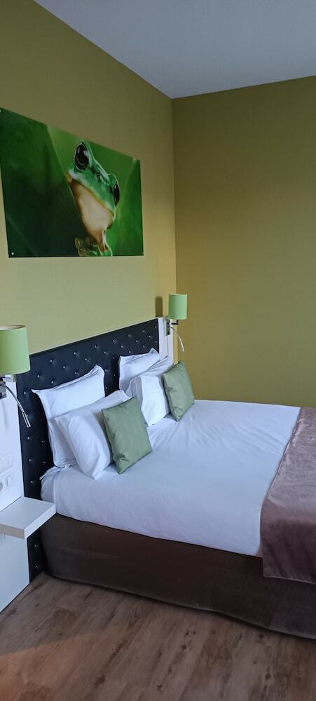 Inter-hotel De L Univers