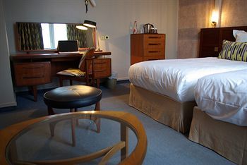 Hotel Marly