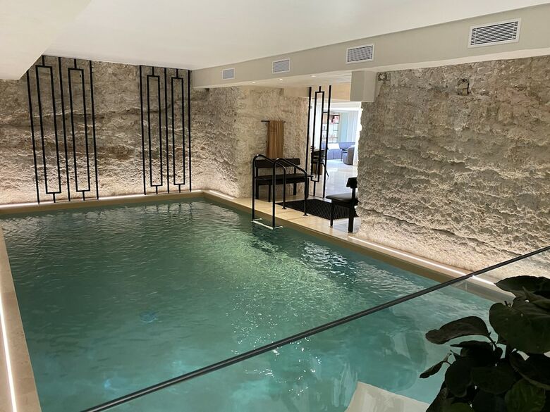 Hotel Genovese
