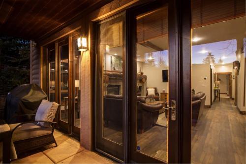 Abode At Glenfiddich 201