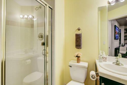 The Daly - Four Bedroom Townhouse - Old Town