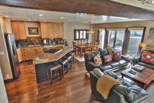 Deer Valley Deer Lake Village Townhouse
