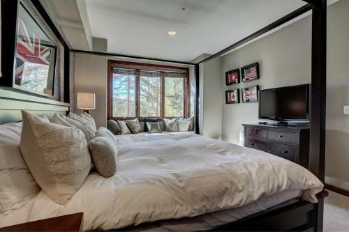Deer Valley Double Eagle Home