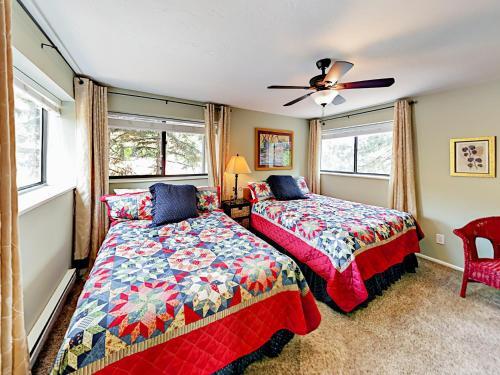 2148 Apache Trail Townhouse #11