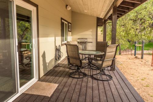 Deer Mountain Retreat