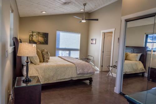 Deer Mountain Retreat