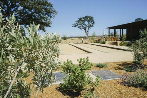 Cava Robles Rv Resort