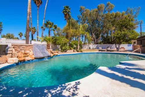 Charter Oak - Scottsdale