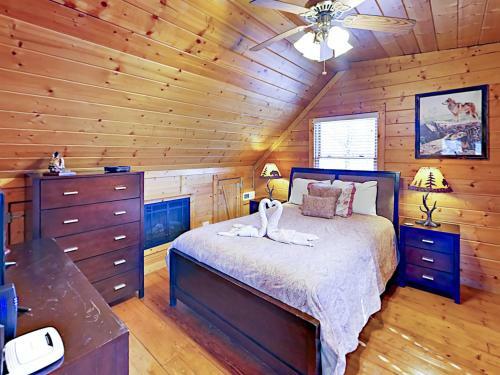 1304 Pine Trail Cabin