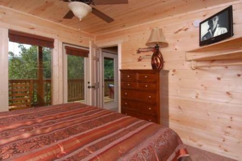 Sleepy Shamrock Home