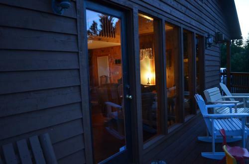 A Grand View From Above #225 - Two Bedroom Cabin