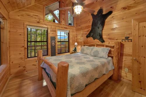 Tranquility Den 210 - Two Bedroom Cabin