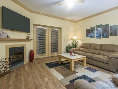 Berry Patch Penthouse - 3706