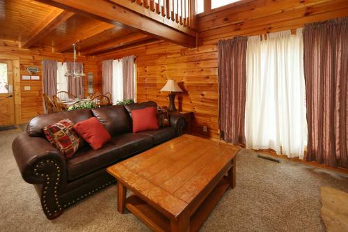 Snow Bear - Two Bedroom