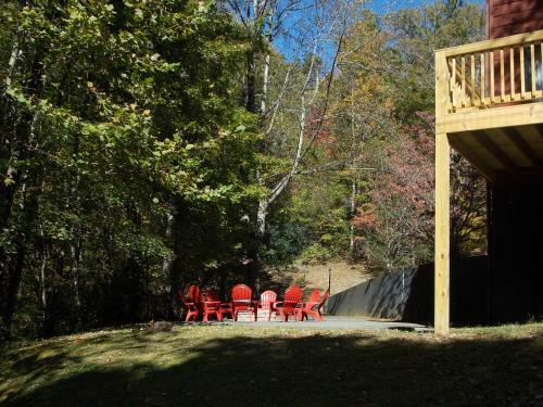 Wandering Bear Lodge Chalet