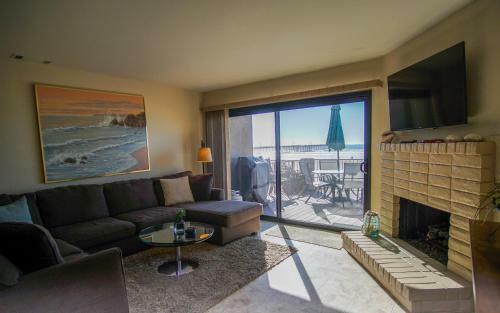 Pismo Shores Three-bedroom Apartment #133