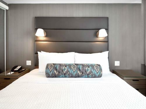 Sandman Signature Plano-frisco Hotel