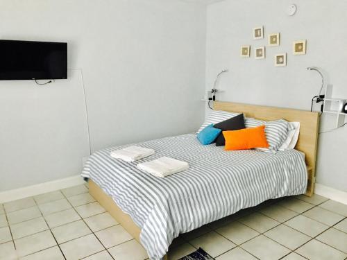 Petrina Studios Apartments