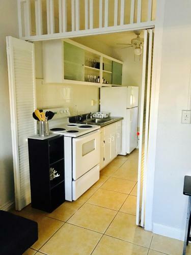 Petrina Studios Apartments