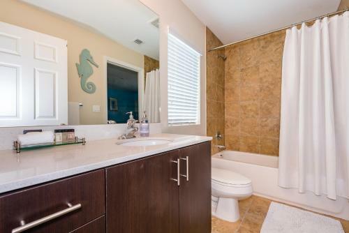 Santa Barbara Townhouse #1b