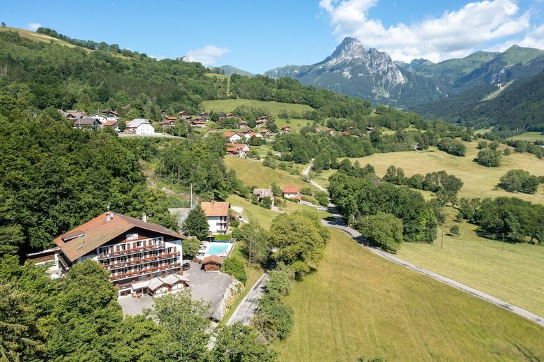 Hotel Le Bois-joli