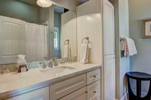 Cinnamon Shore- Sunset 166 Ro