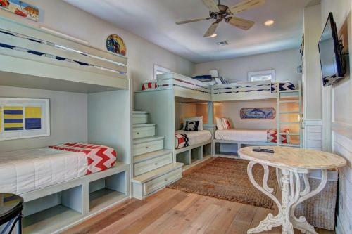 Cinnamon Shore- Sunset 166 Ro