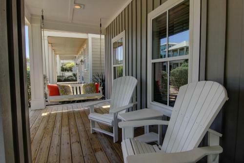 Cinnamon Shore- Grey Mist 123 St