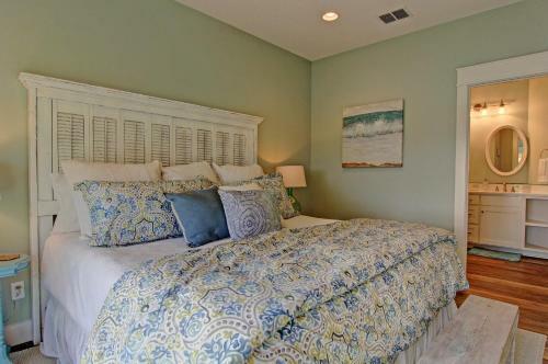 Cinnamon Shore- Seaside Dream 157 Se
