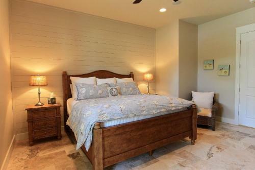 Cinnamon Shore- Sea Star 104 St