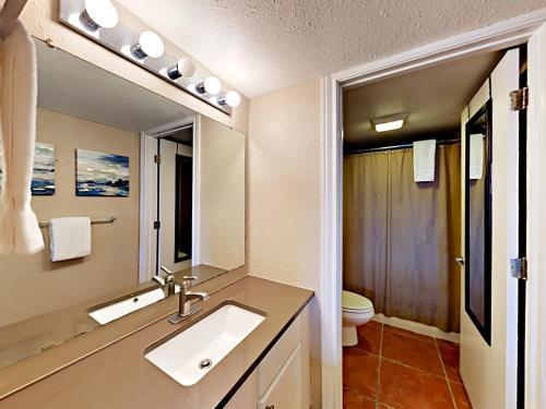 Apartamento 143 Sea Breeze - One Bedroom Condo