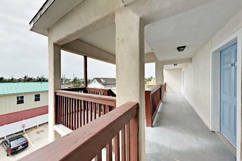 Apartamento 143 Sea Breeze - One Bedroom Condo