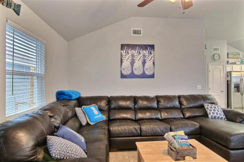 Blue Pineapple House
