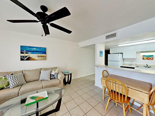 Apartamento Nelray Shores - One Bedroom Condo