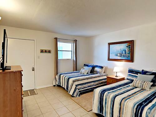 Apartamento Nelray Shores - One Bedroom Condo