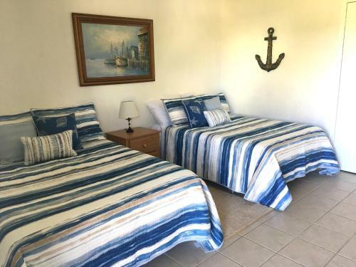 Apartamento Nelray Shores - One Bedroom Condo