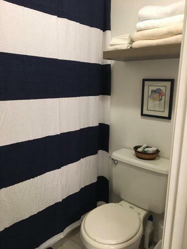 Apartamento Nelray Shores - One Bedroom Condo