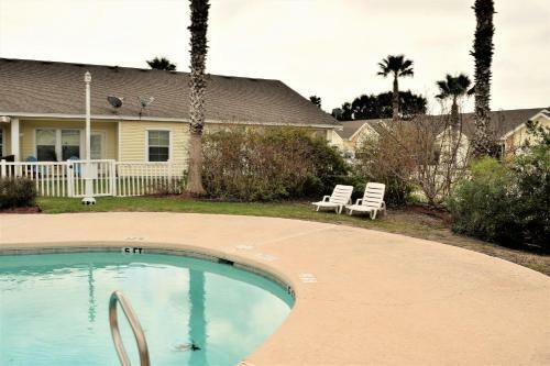 9th St Town House 601 - Two Bedroom Townhome