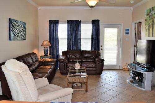 9th St Town House 601 - Two Bedroom Townhome