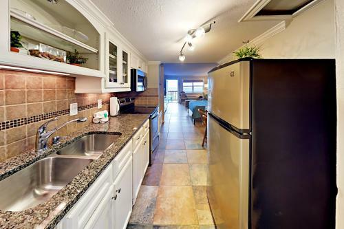 Apartamento 141 Sea Breeze - One Bedroom Condo