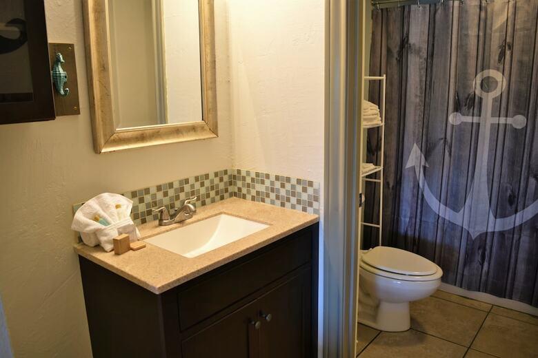 Apartamento 113 Sea Breeze - One Bedroom Condo