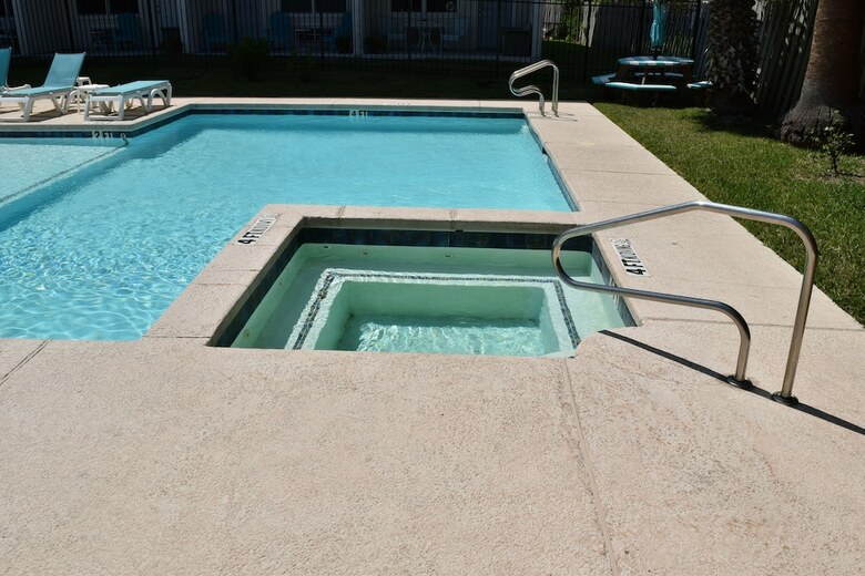 Apartamento 113 Sea Breeze - One Bedroom Condo