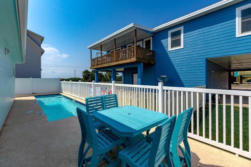 Island Time 101 Townhouse